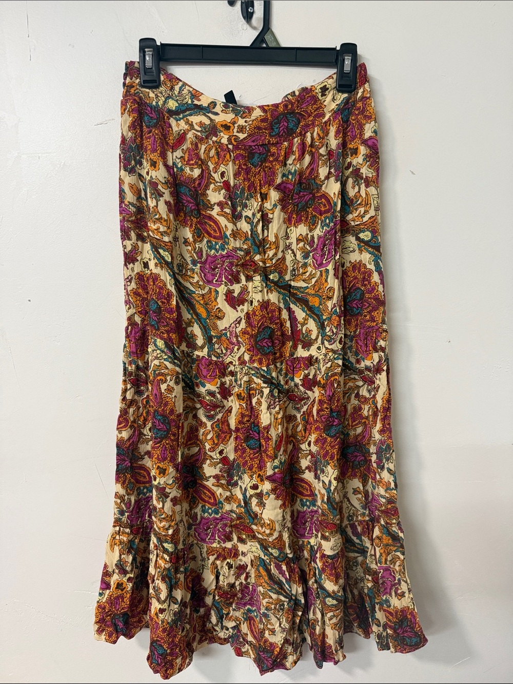 Jessica Simpson Cream Maxi Skirt with Pink & Teal Paisley Print